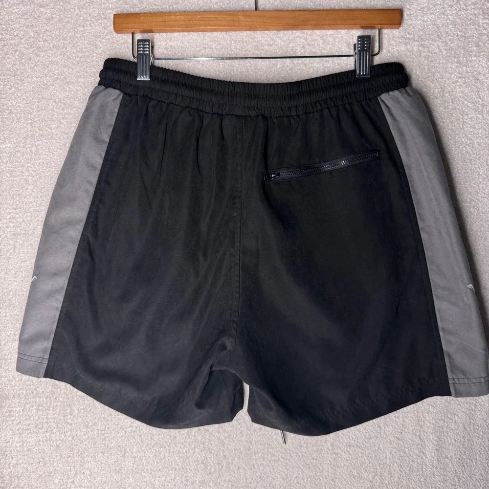 Civil Regime Men's Large Graphic Black Gray Athletic Shorts Rose Streetwear